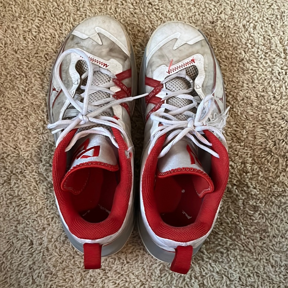 NIKE used Jordan One sneakers older boys/men size 9, red/white/grey - Picture 2 of 7